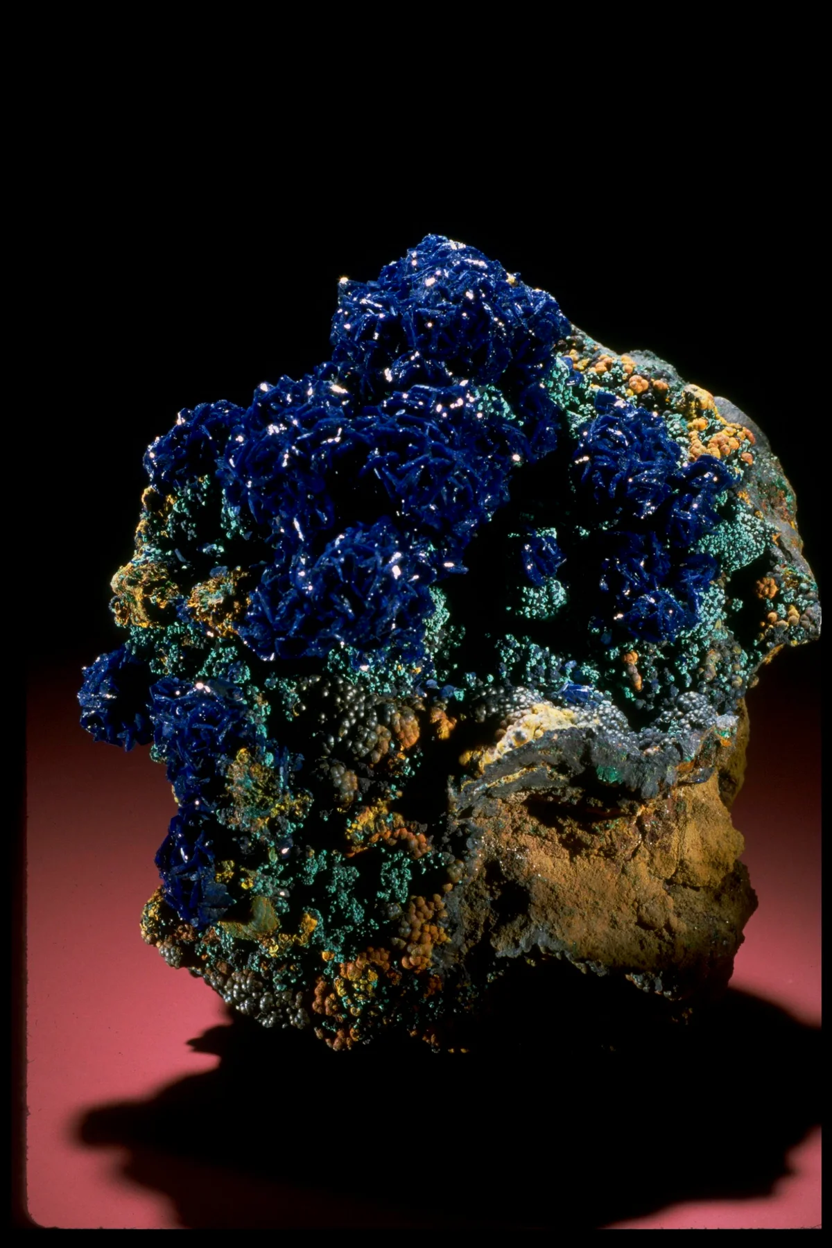 Azurite specimen, Bisbee, Arizona, USA. Smithsonian National Museum of Natural History, NMNH 143379. CC0.
