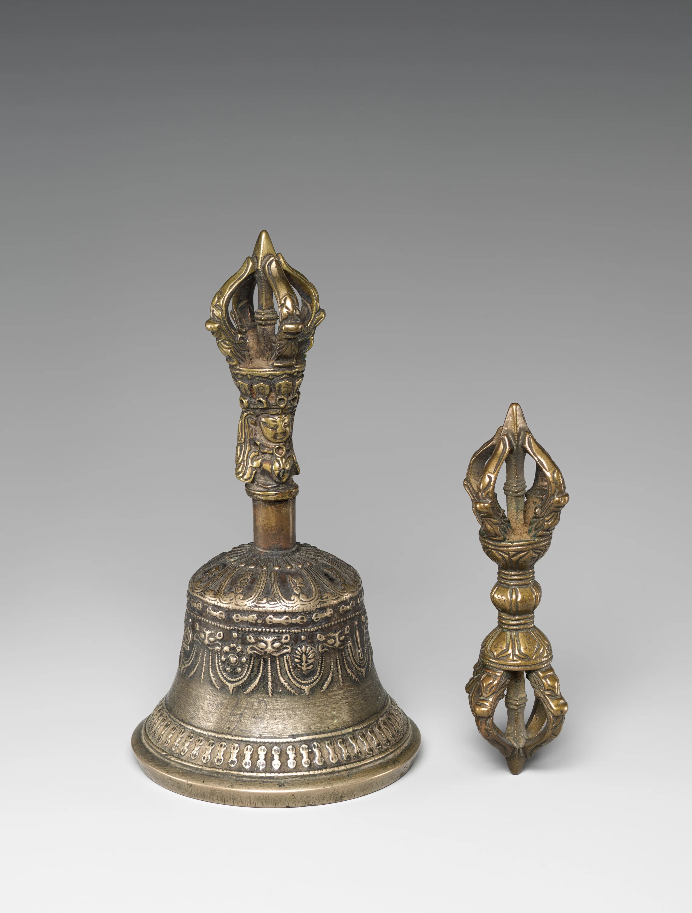A vajra ritual object presented in a Buddhist art context